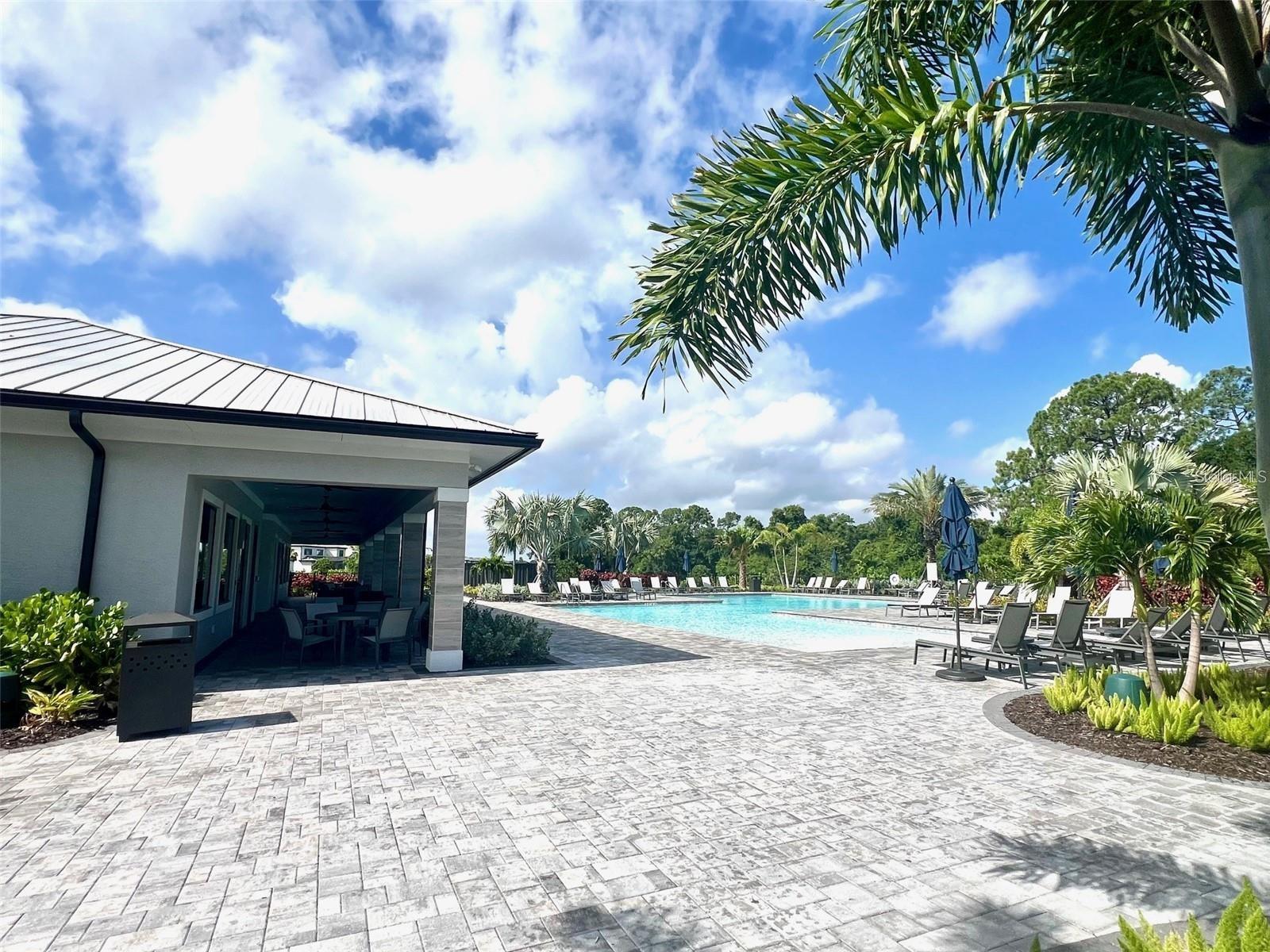 SAPPHIRE POINT AT LAKEWOOD RANCH - Residential Lease