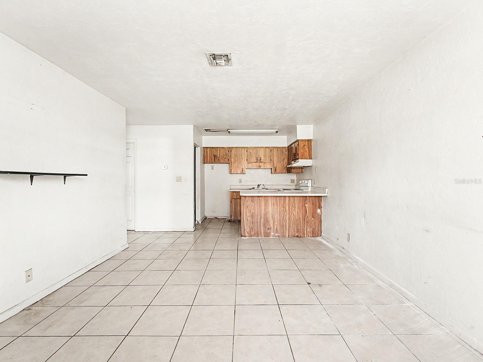 NORTH ROADS PARK - Residential Income