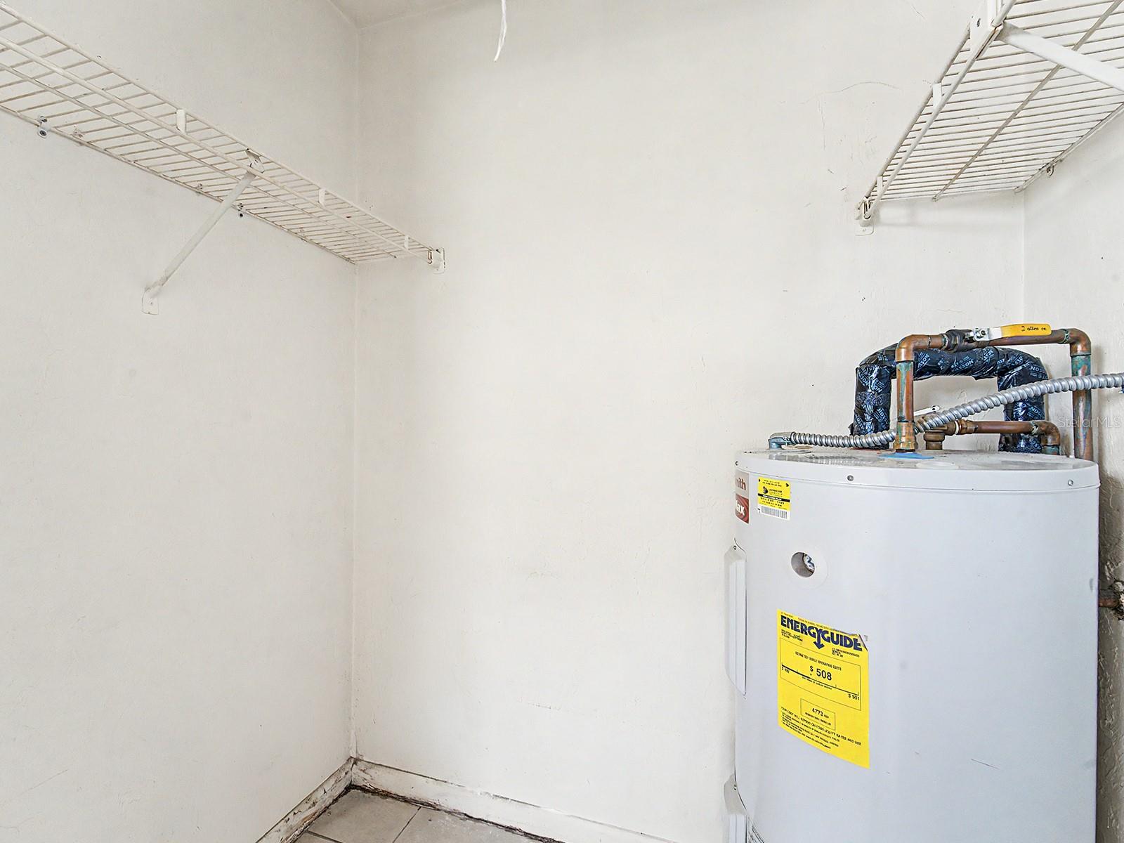 NORTH ROADS PARK - Residential Income