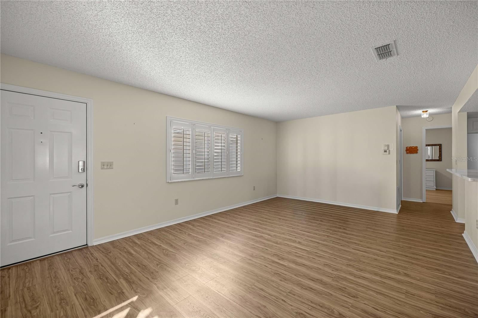 SPRUCE CRK SOUTH 02 - Residential