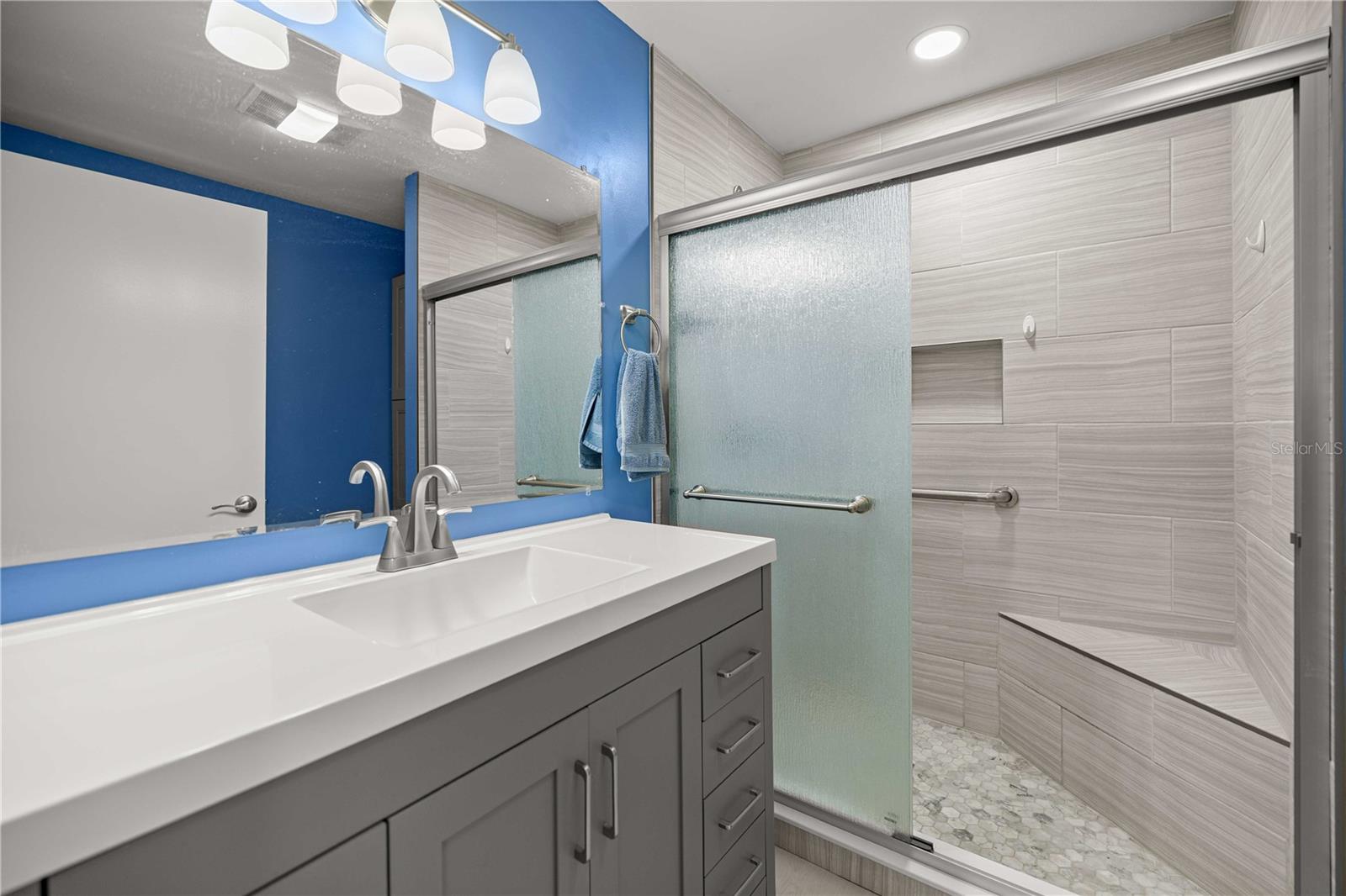 SPRUCE CRK SOUTH 02 - Residential