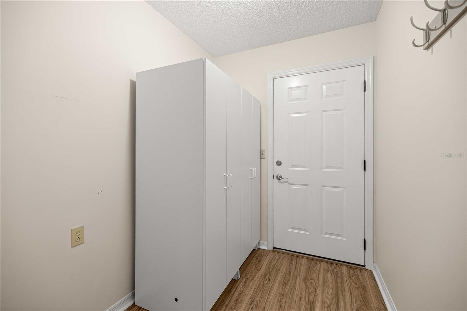 SPRUCE CRK SOUTH 02 - Residential