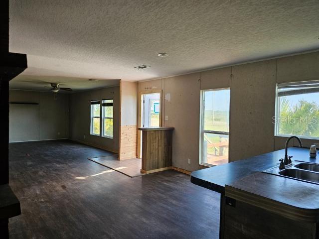LOT M OF TRACT 15 WEST 1/2 OF THE WEST 1/2 OF THE - Residential