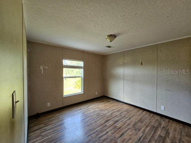 LOT M OF TRACT 15 WEST 1/2 OF THE WEST 1/2 OF THE - Residential
