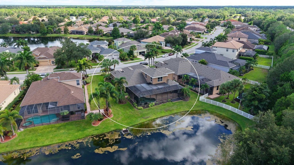 Photo of 14250 Sundial Place, Lakewood Ranch, FL 34202 (MLS # A4705528)