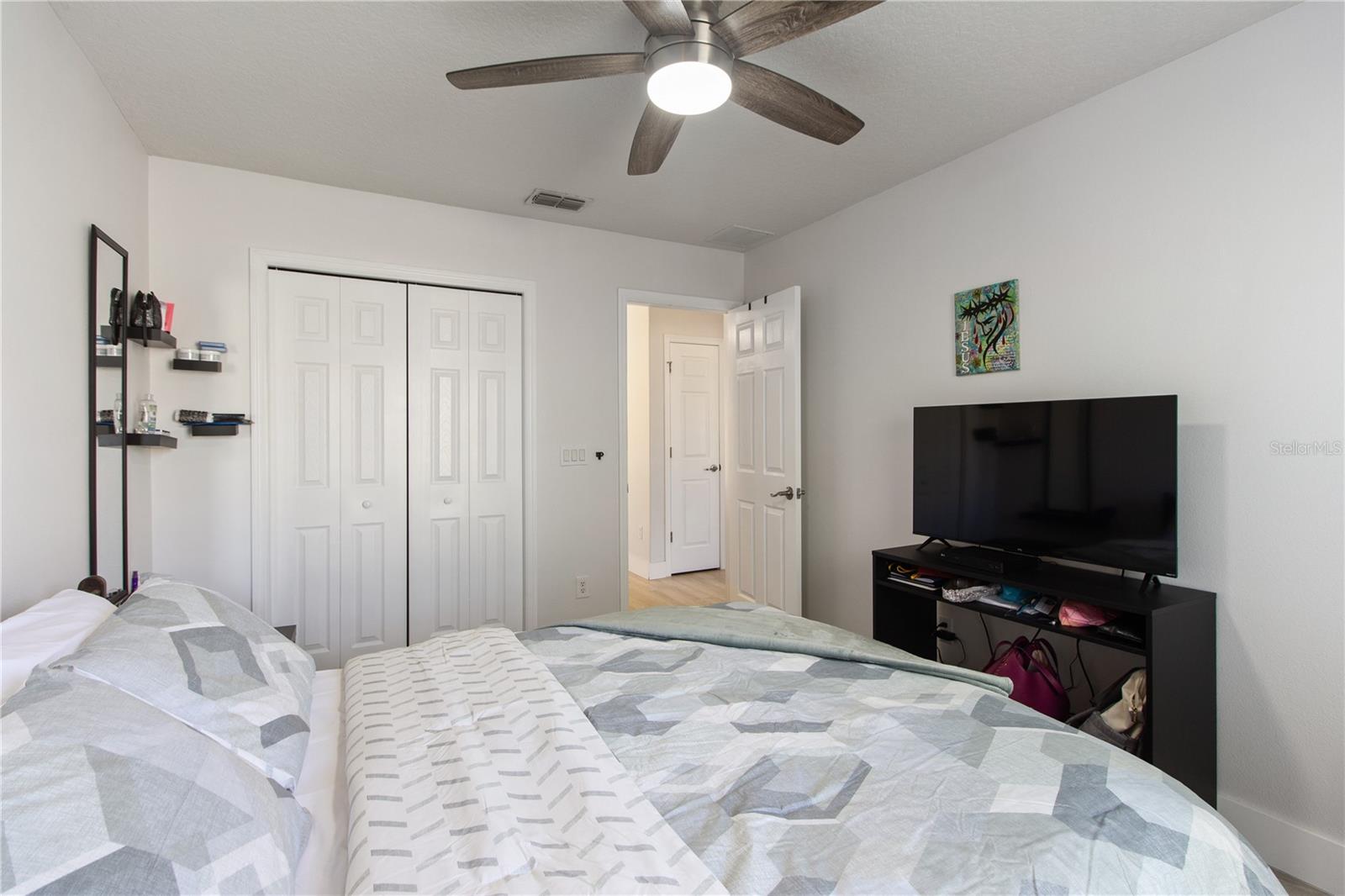 WALDEN CHASE - Residential