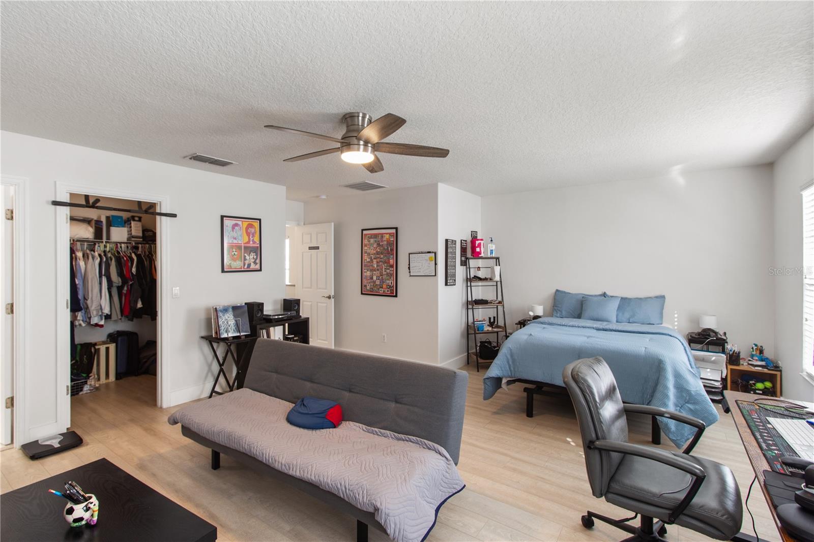 WALDEN CHASE - Residential