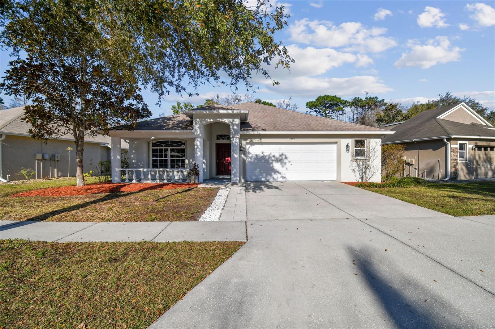15807 LEATHERLEAF LANE