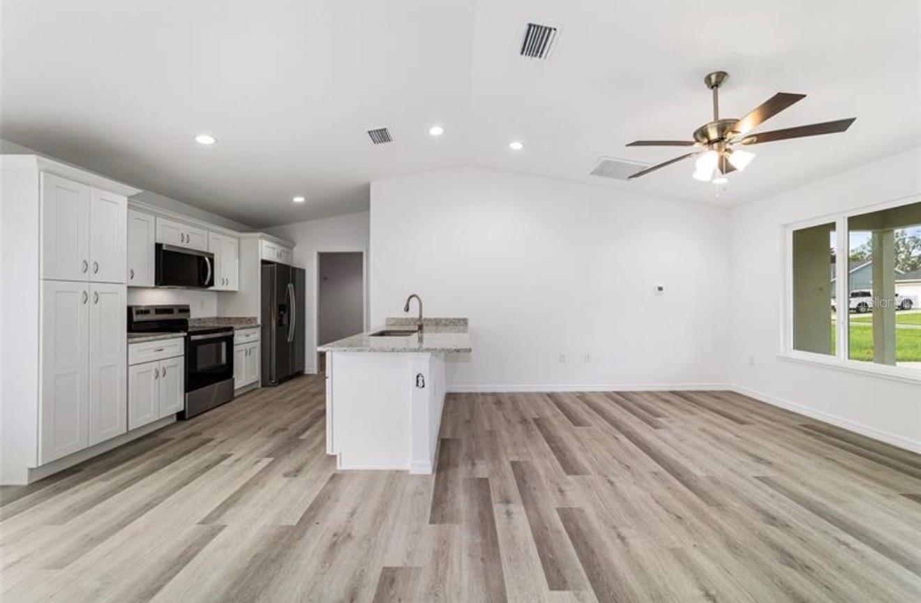 TRAILS EAST - Residential