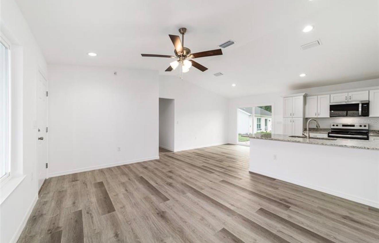 TRAILS EAST - Residential