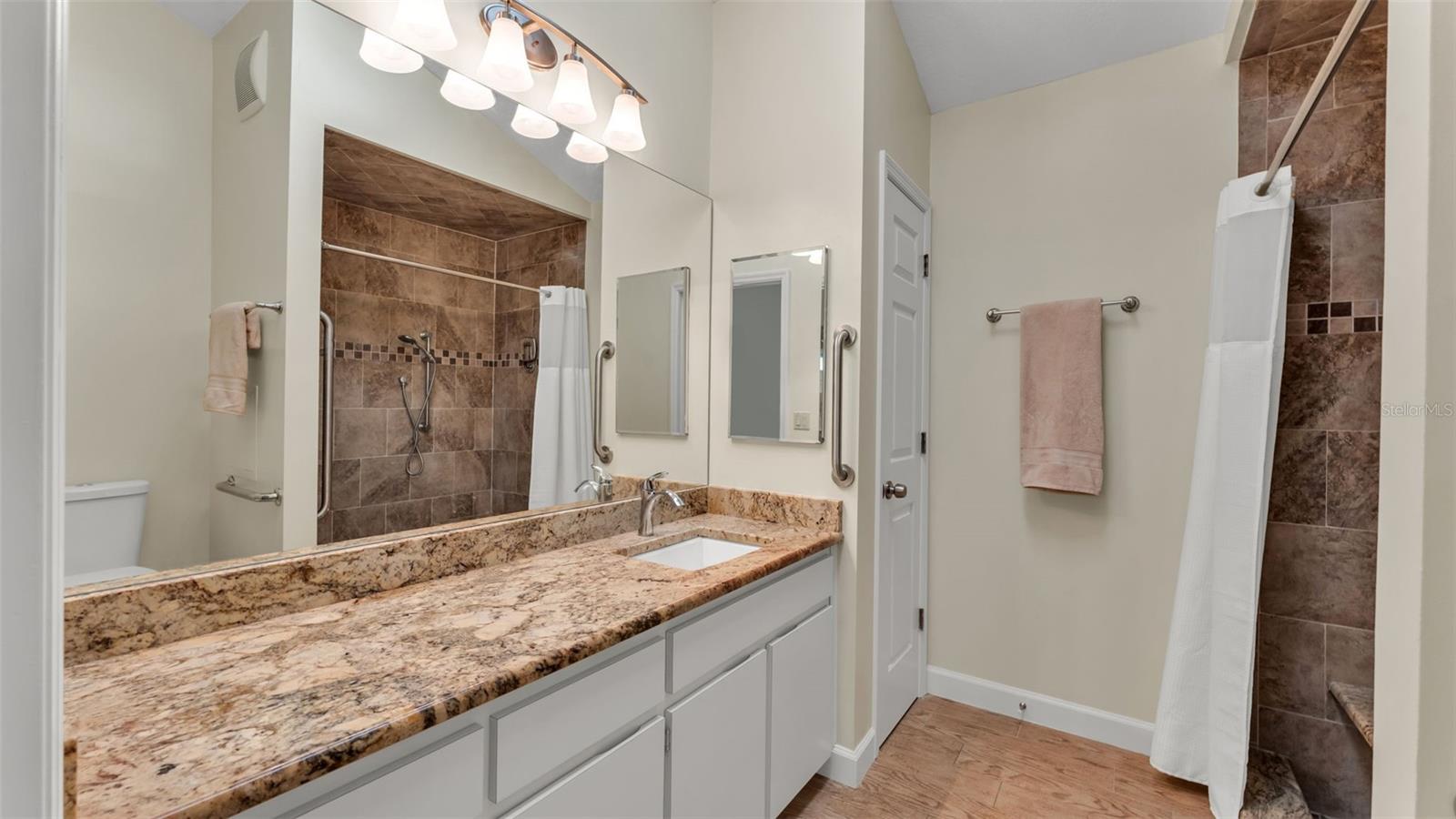 POLEY CREEK - Residential