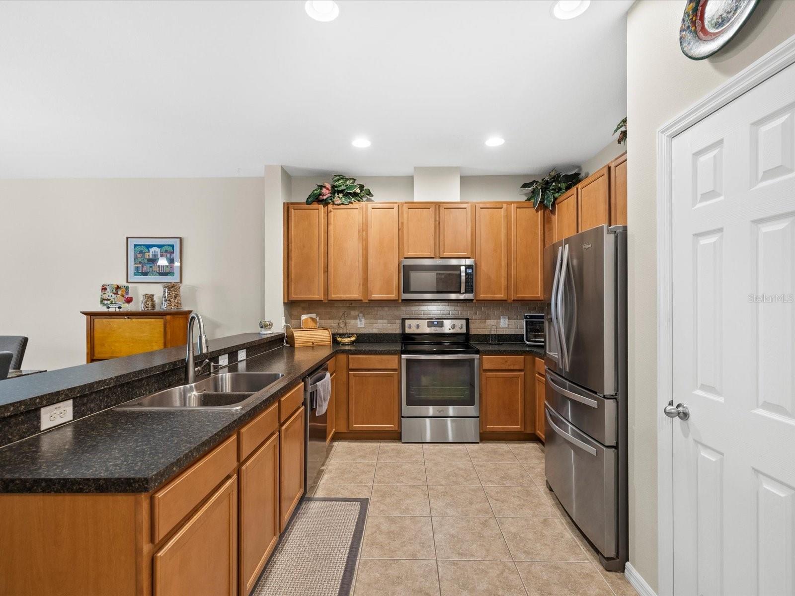 2239 BARRACUDA COURT