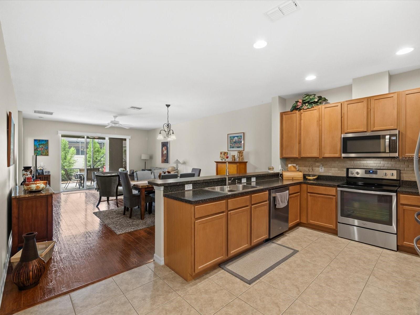 2239 BARRACUDA COURT