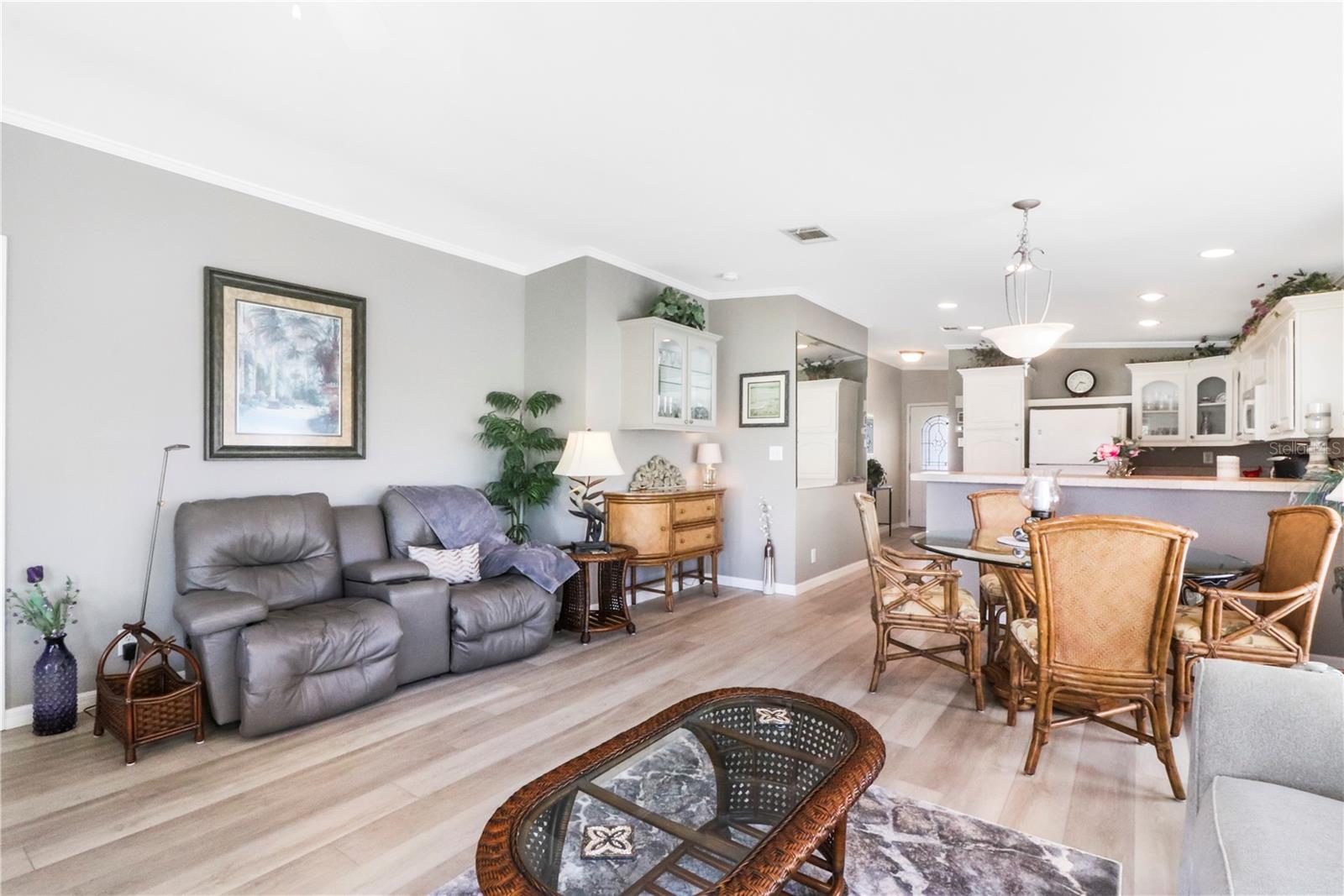 MAPLE LEAF ESTATES - Residential