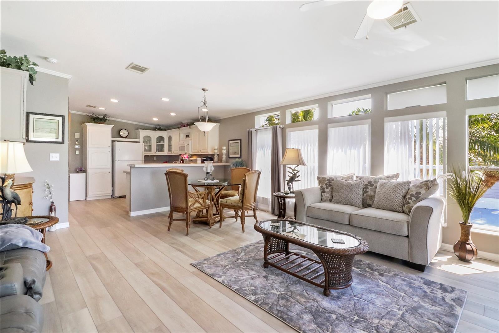 MAPLE LEAF ESTATES - Residential