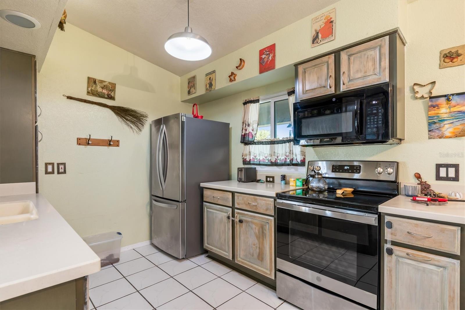 HRBR HEIGHTS - Residential