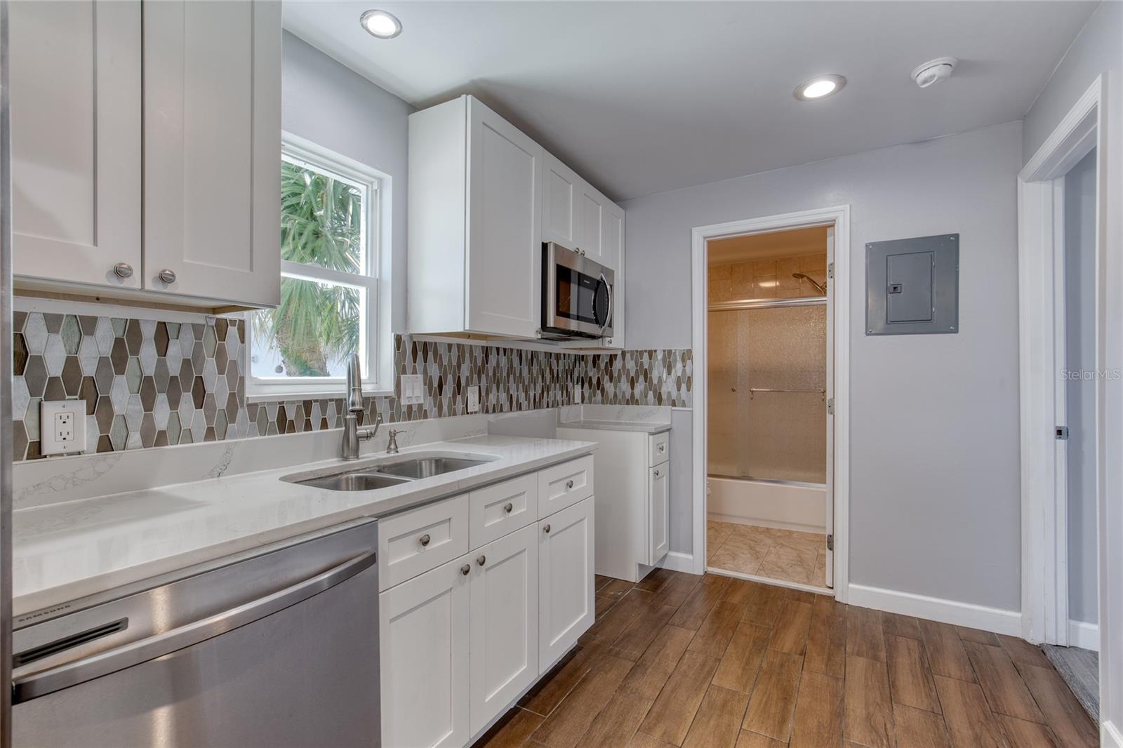 KILBOURNE LTS 01 & 02 BLK 14 & C HOLLY HILL - Residential