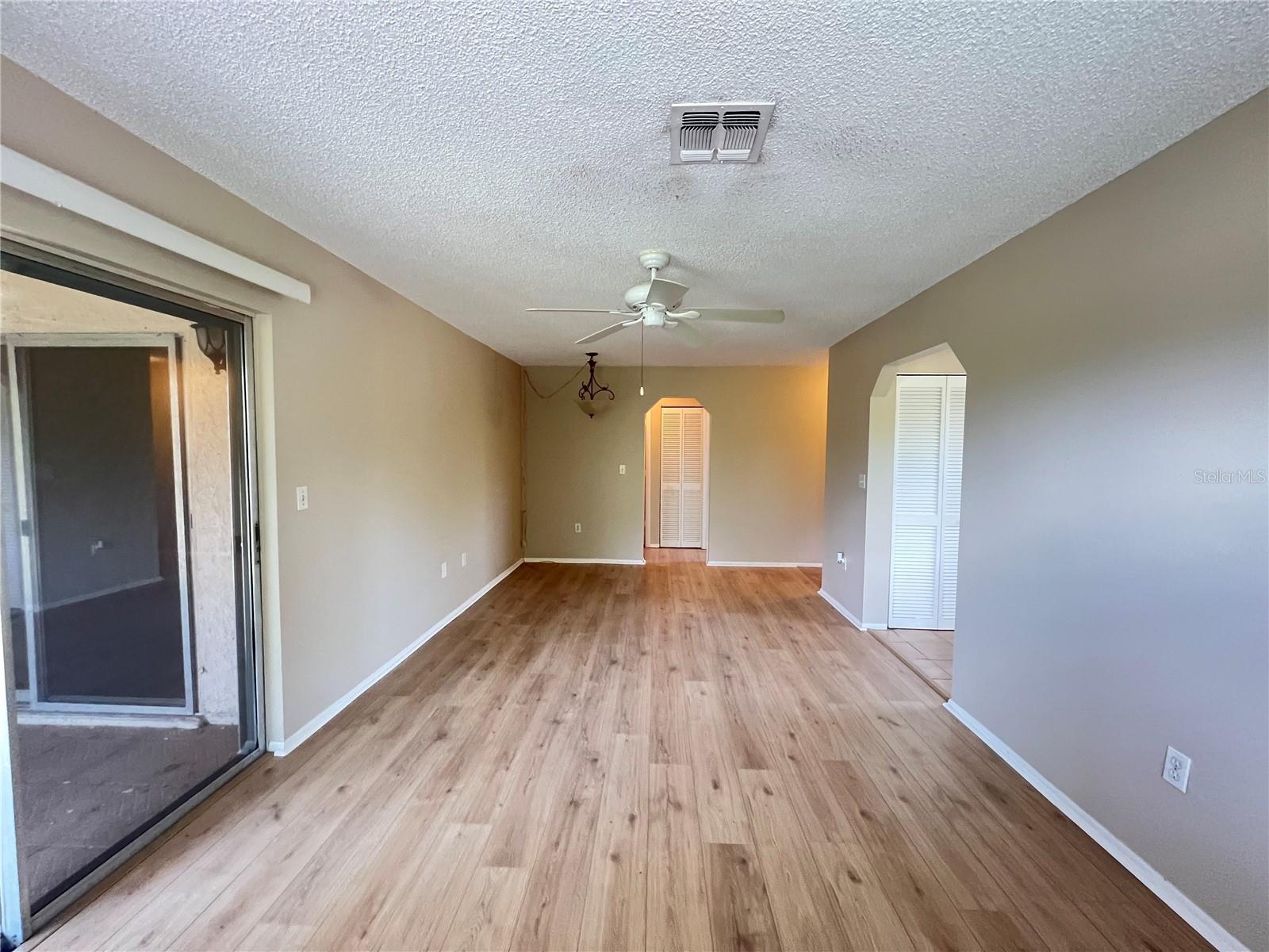 SHARAMERE WOODS - Residential