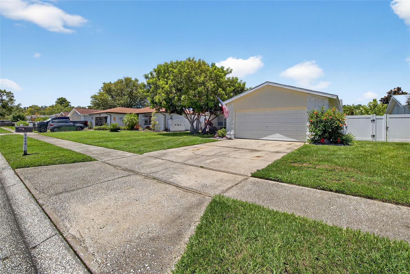 1436 WINDMOOR DRIVE