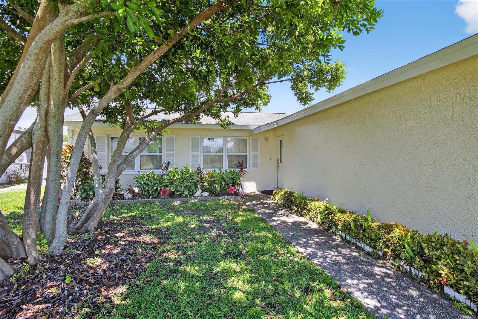 1436 WINDMOOR DRIVE
