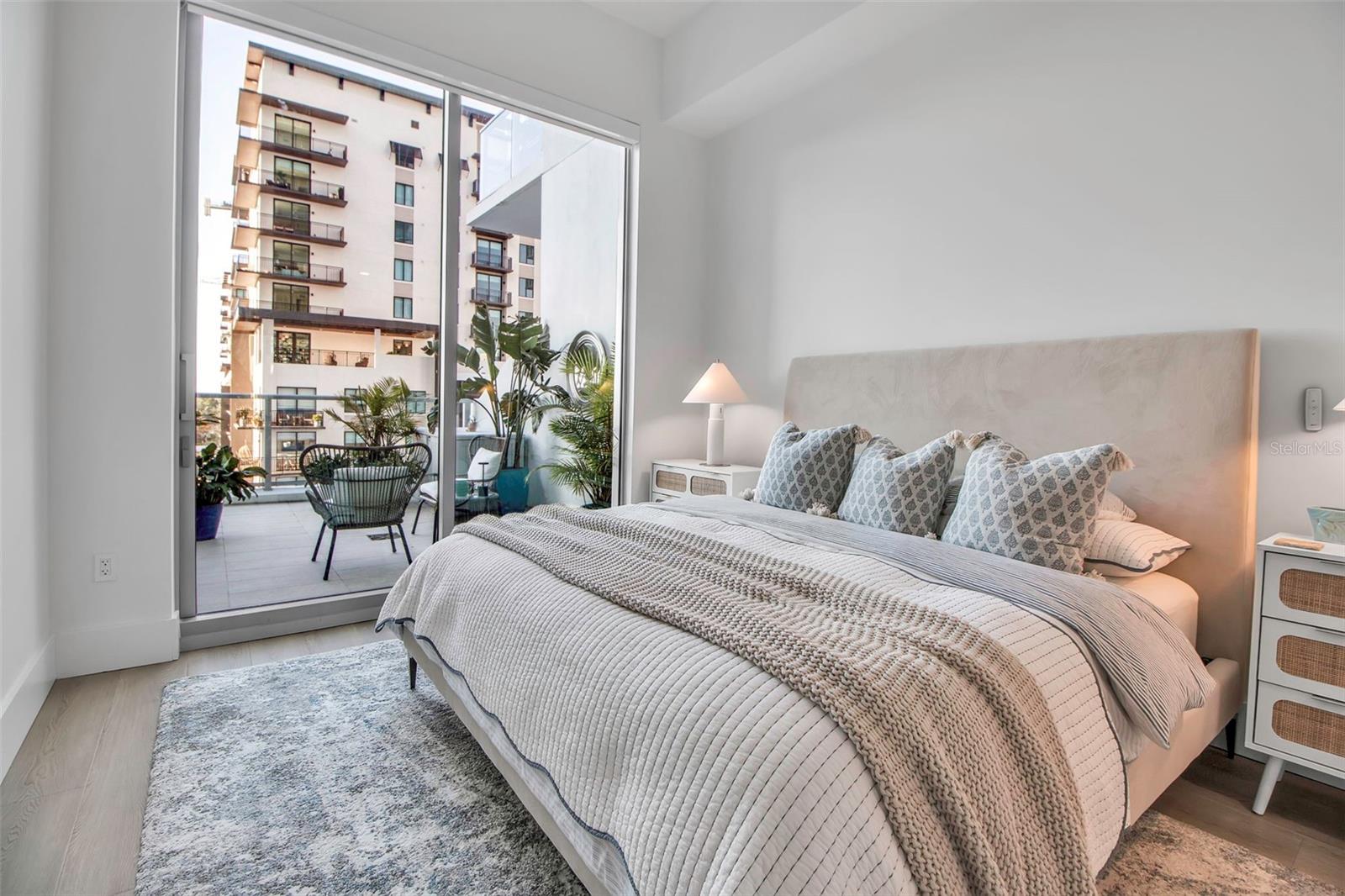 BAYSO SARASOTA CONDOMINIUM - Residential