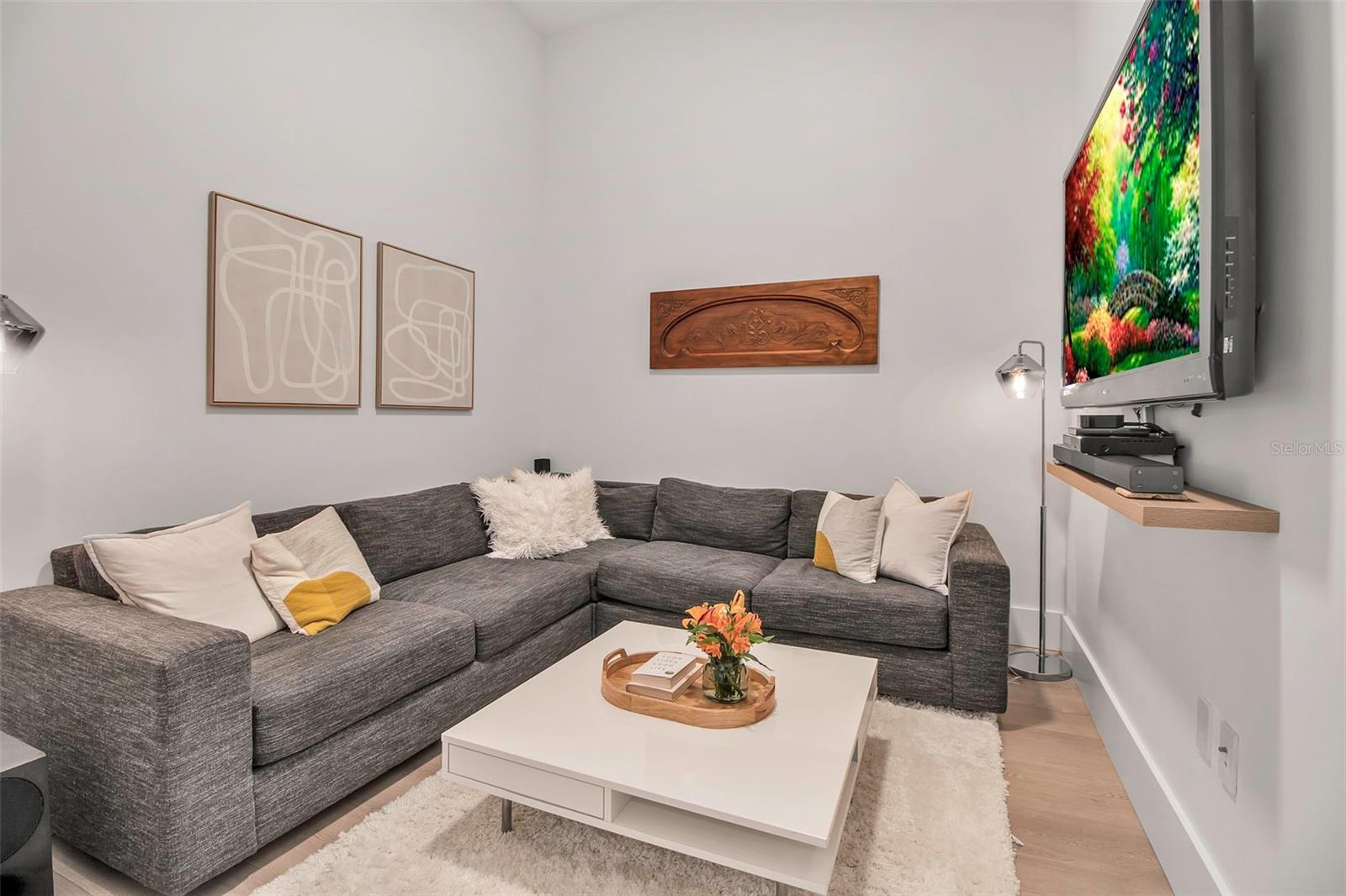 BAYSO SARASOTA CONDOMINIUM - Residential