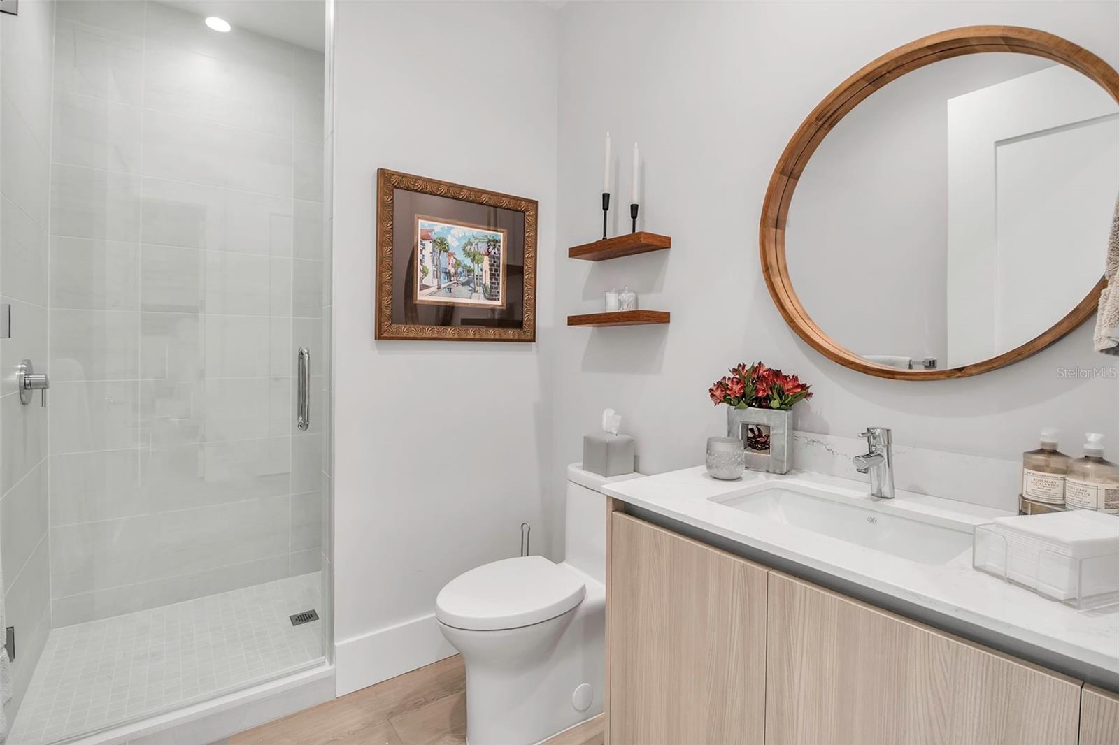 BAYSO SARASOTA CONDOMINIUM - Residential