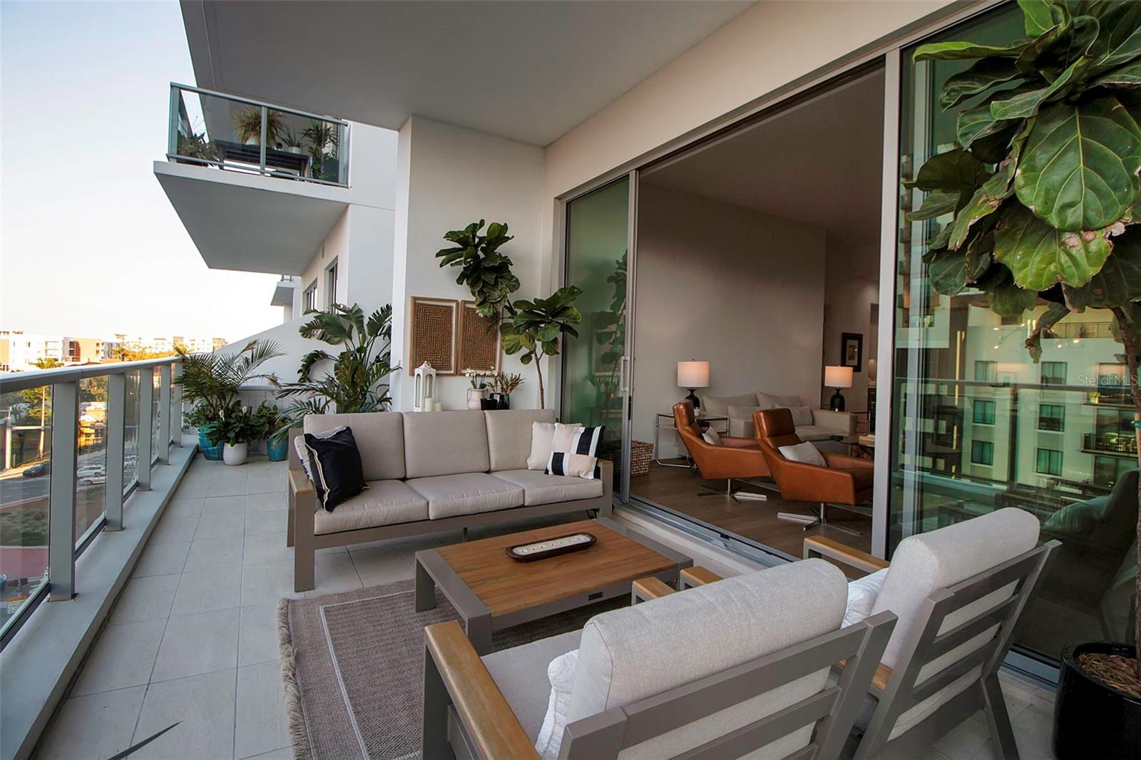 BAYSO SARASOTA CONDOMINIUM - Residential