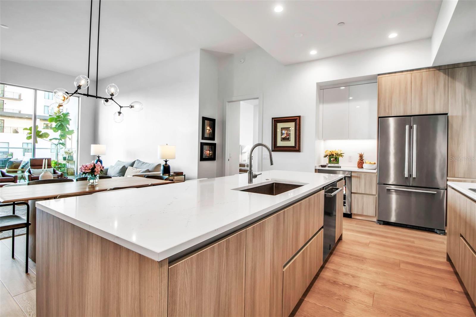 BAYSO SARASOTA CONDOMINIUM - Residential