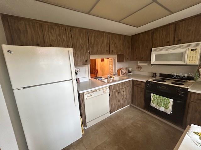 PENNWOOD MANOR - Residential