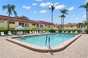 PENNWOOD MANOR - Residential