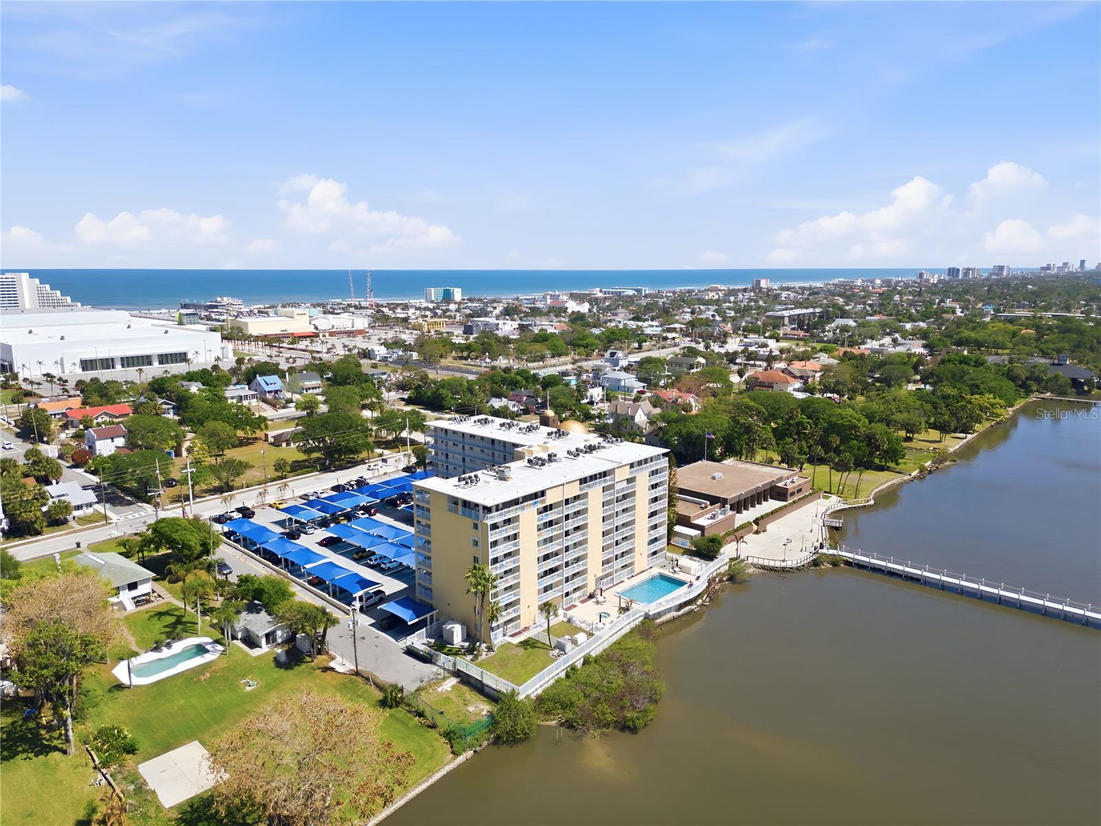 HARBOR VIEW CONDO - Residential