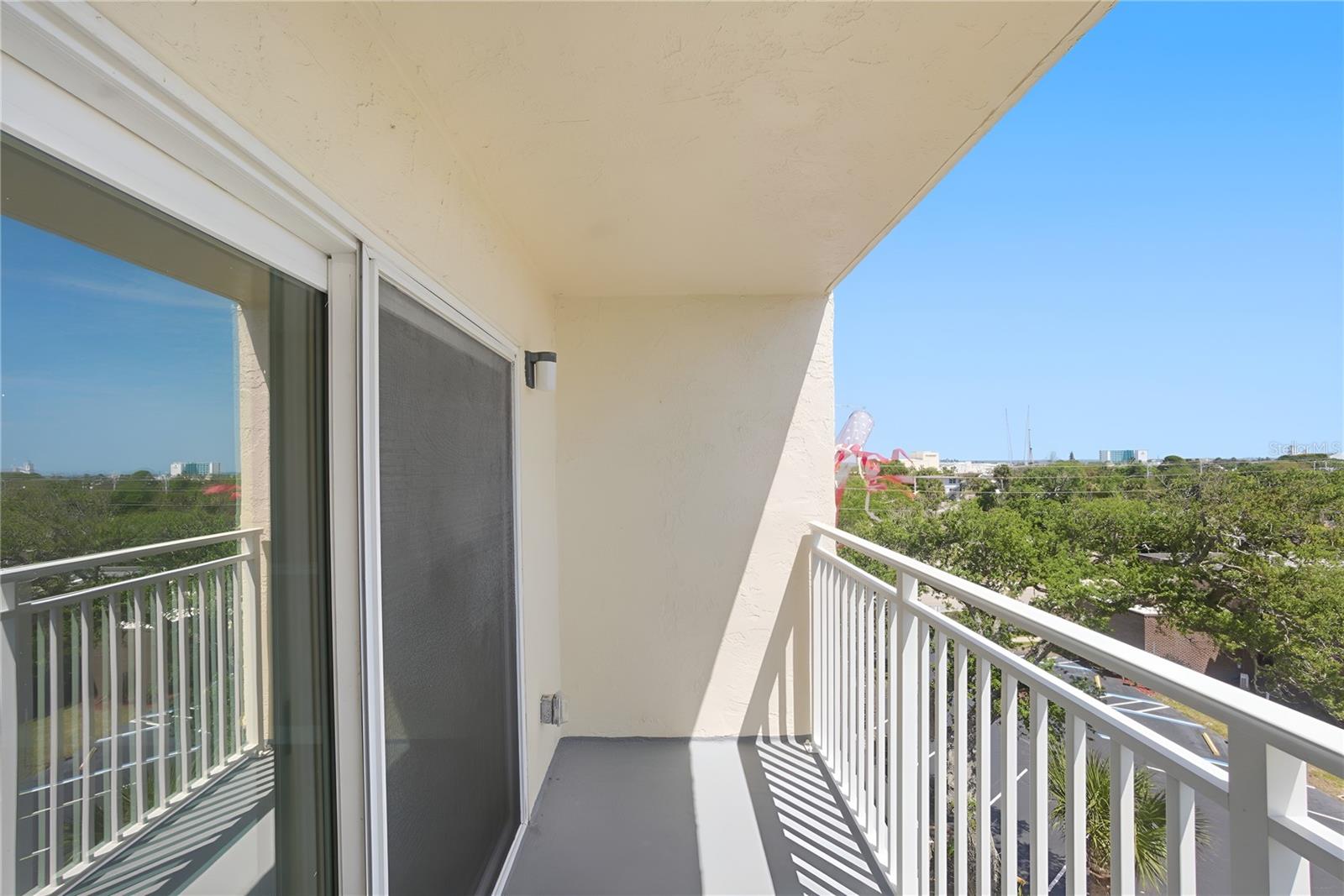 HARBOR VIEW CONDO - Residential