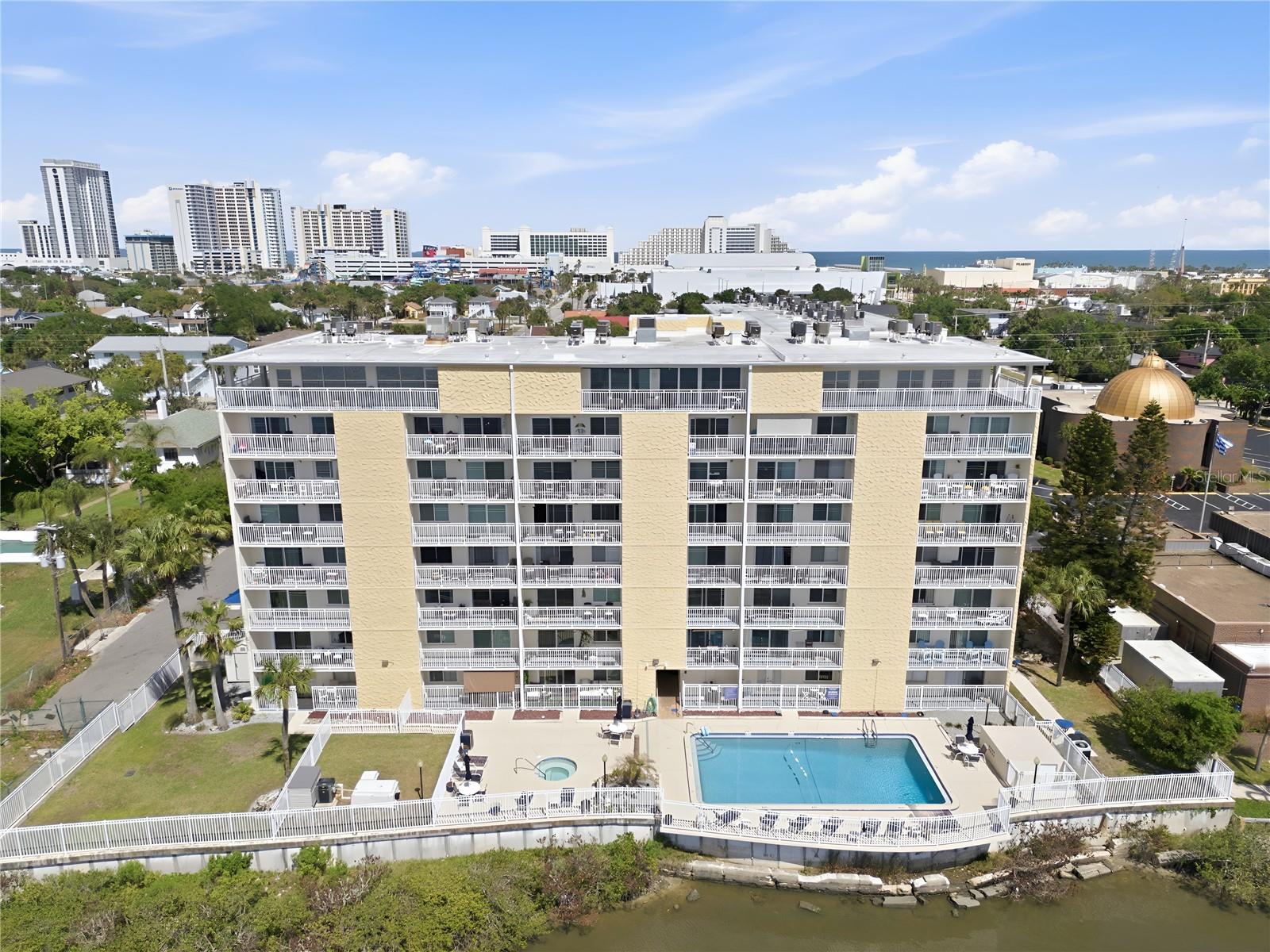 HARBOR VIEW CONDO - Residential