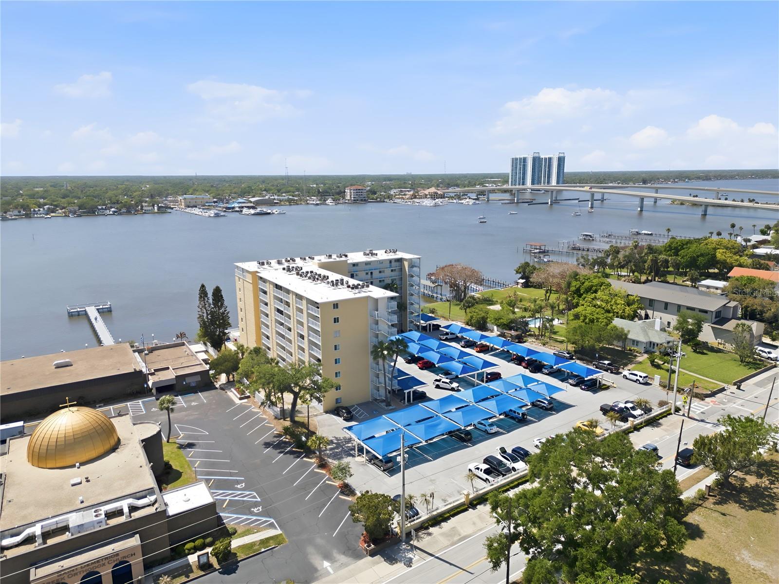 HARBOR VIEW CONDO - Residential