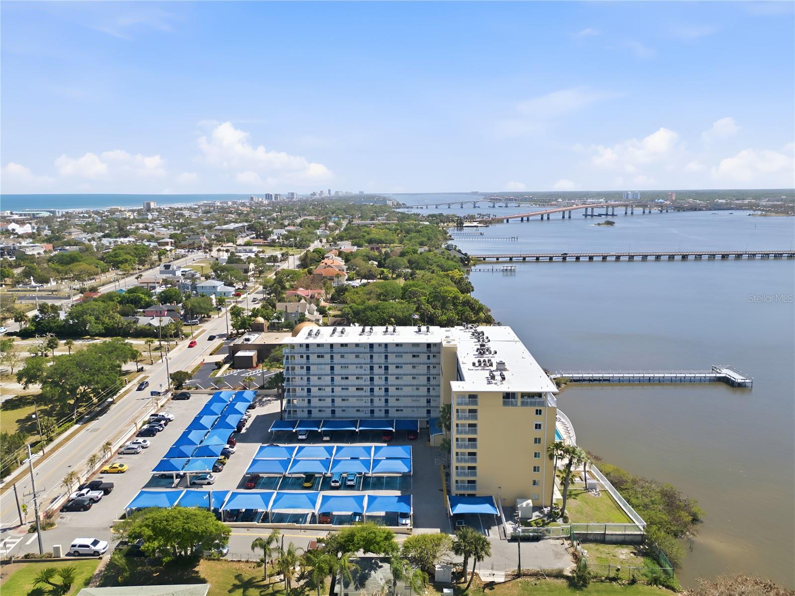 HARBOR VIEW CONDO - Residential