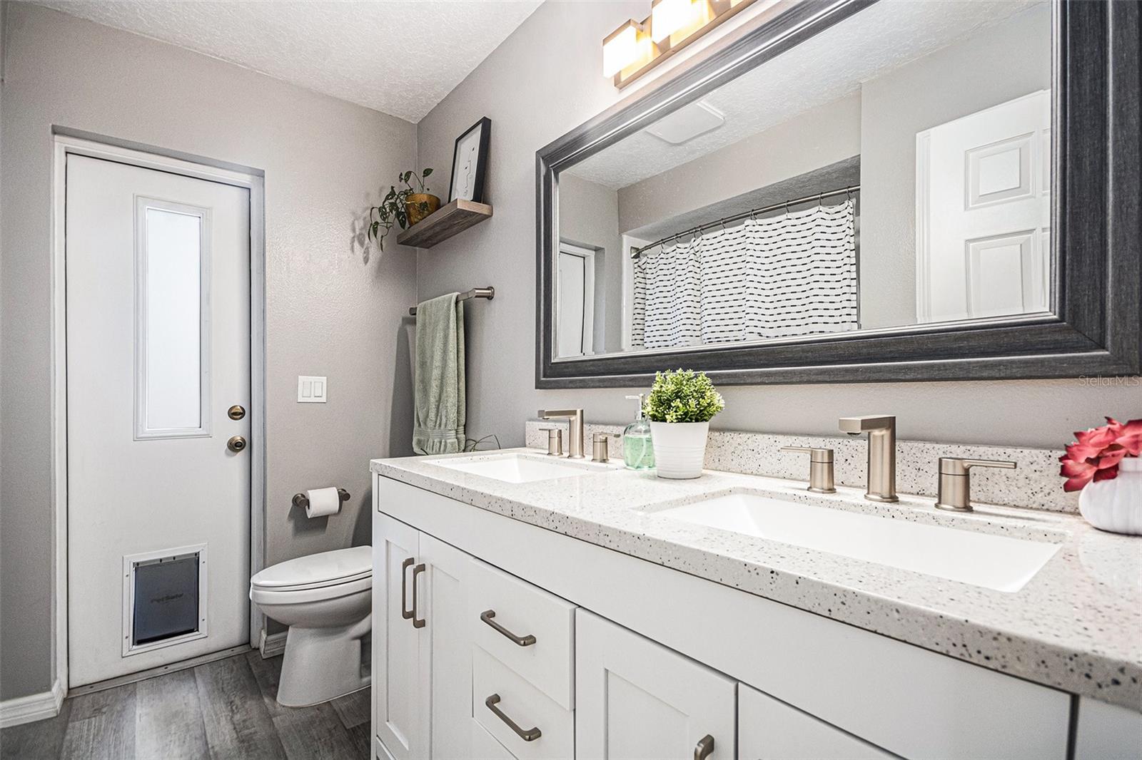 PIEDMONT LAKES PH 02 - Residential