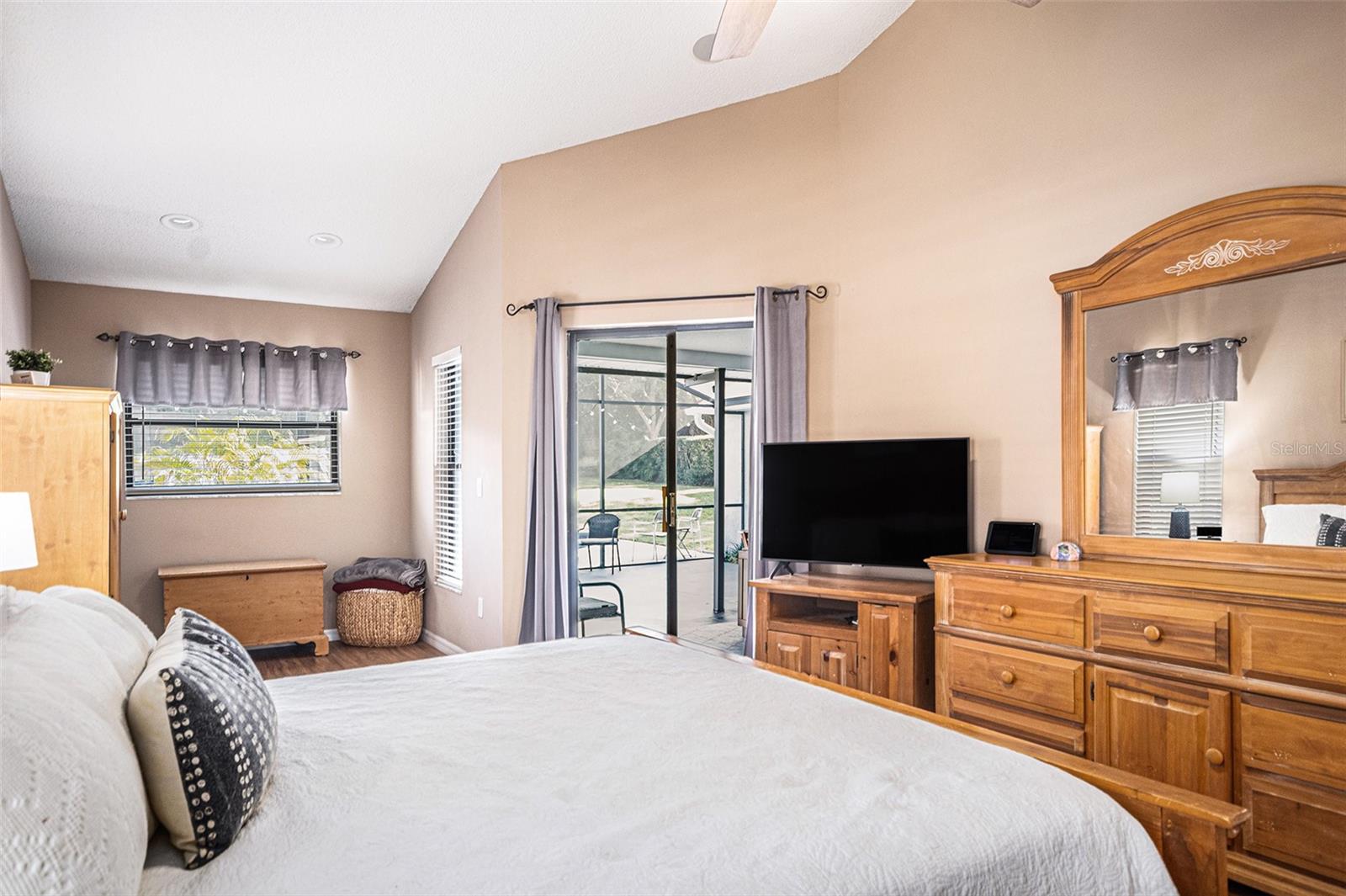 PIEDMONT LAKES PH 02 - Residential