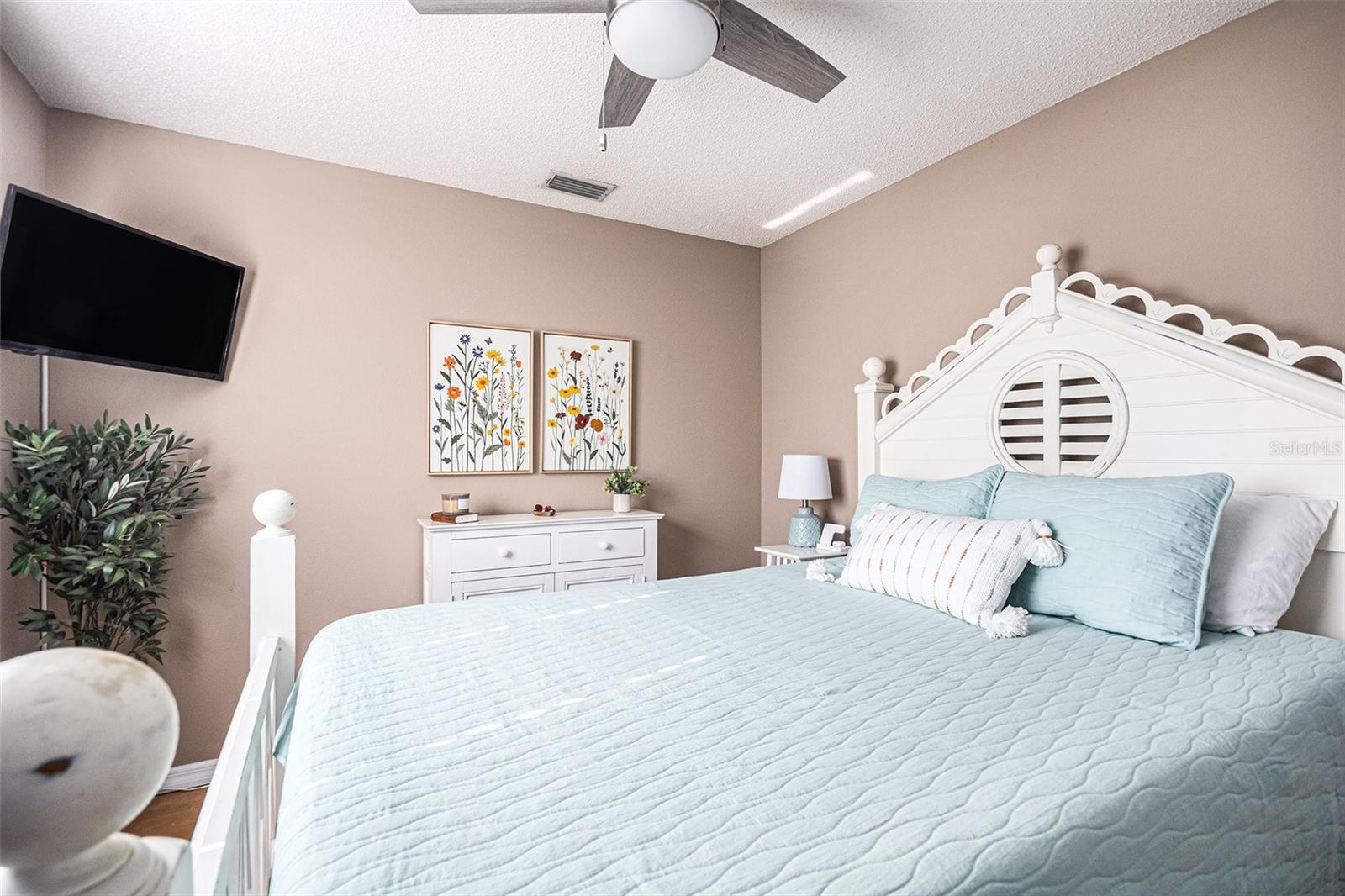 PIEDMONT LAKES PH 02 - Residential