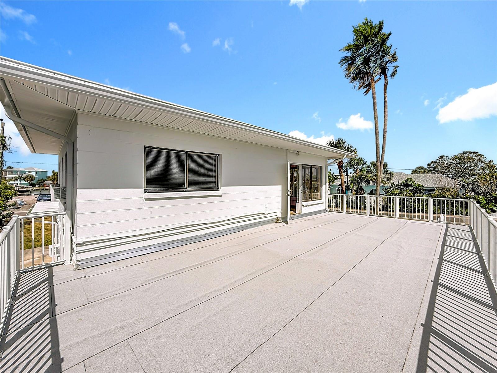 ISLAND ESTATES UNIT 1 SEC A - Residential Lease