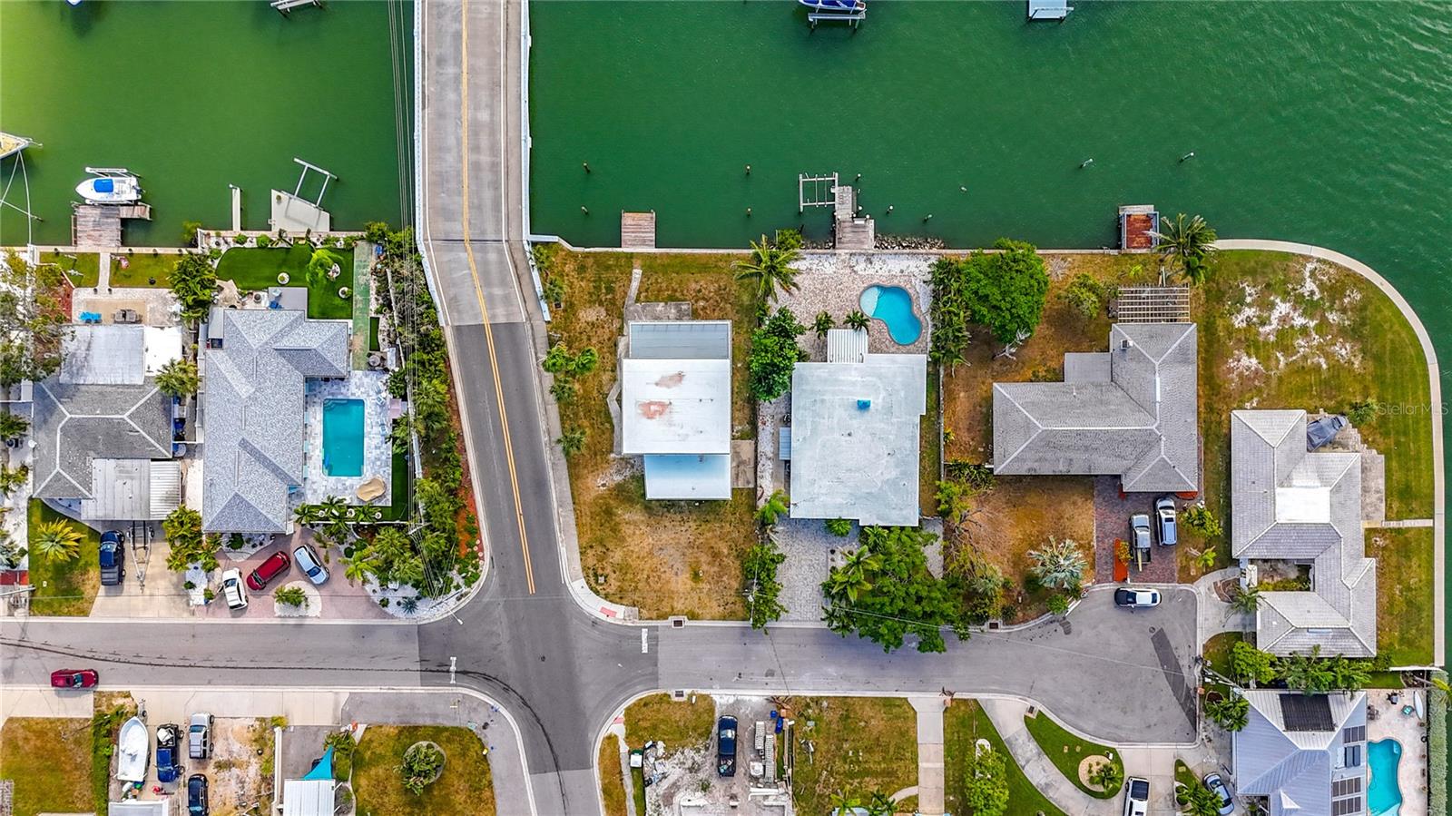 ISLAND ESTATES UNIT 1 SEC A - Residential Lease