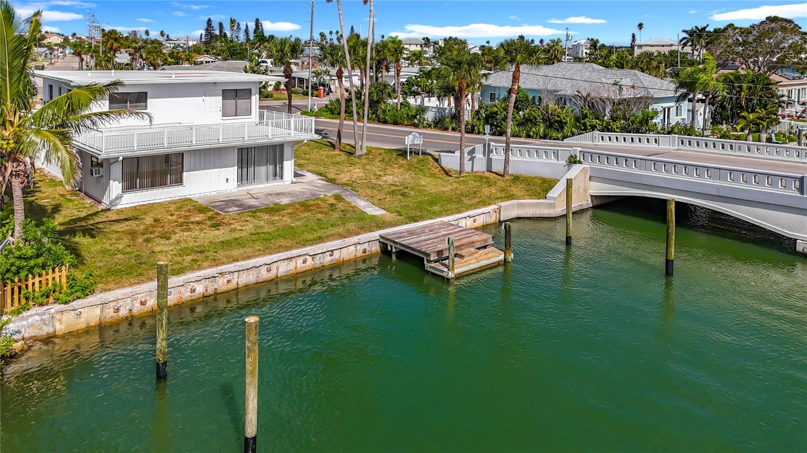 ISLAND ESTATES UNIT 1 SEC A - Residential Lease