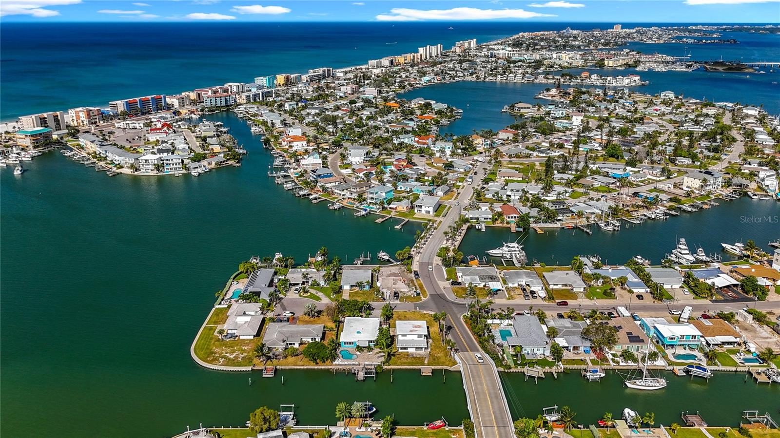 ISLAND ESTATES UNIT 1 SEC A - Residential Lease