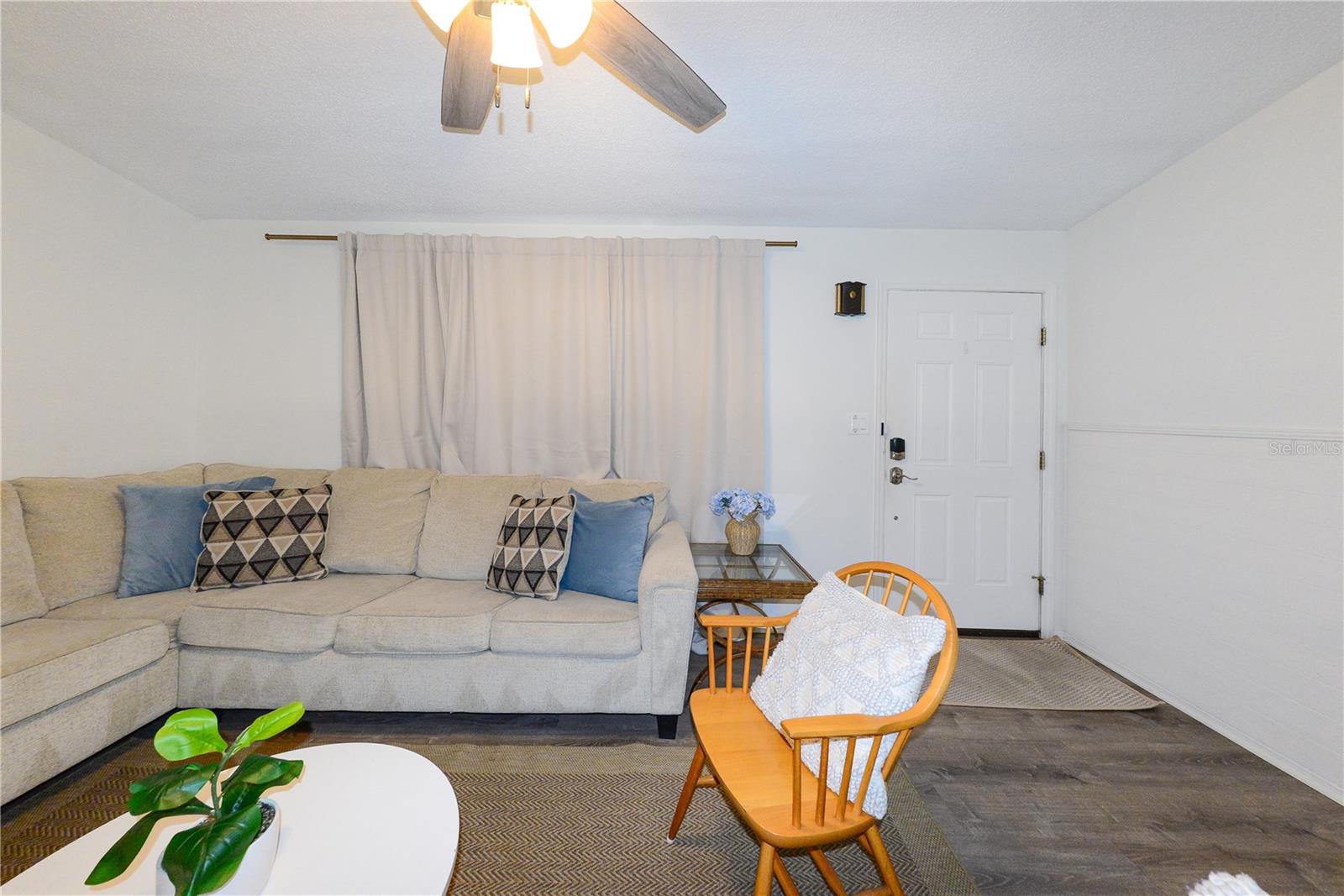 PEYTON PLACE - Residential Lease