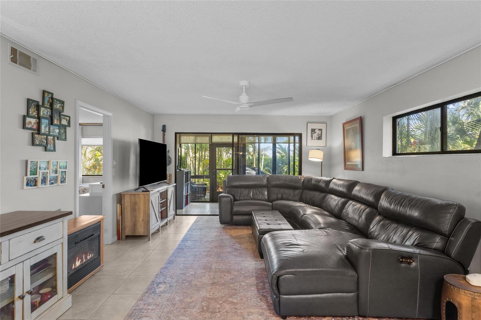 PELICAN COVE XIII - Residential