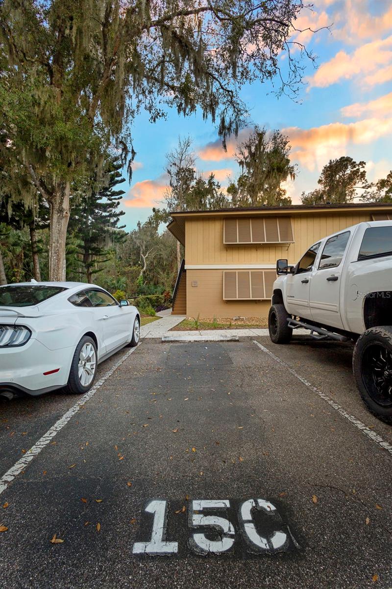 LAKESIDE CONDO APTS - Residential