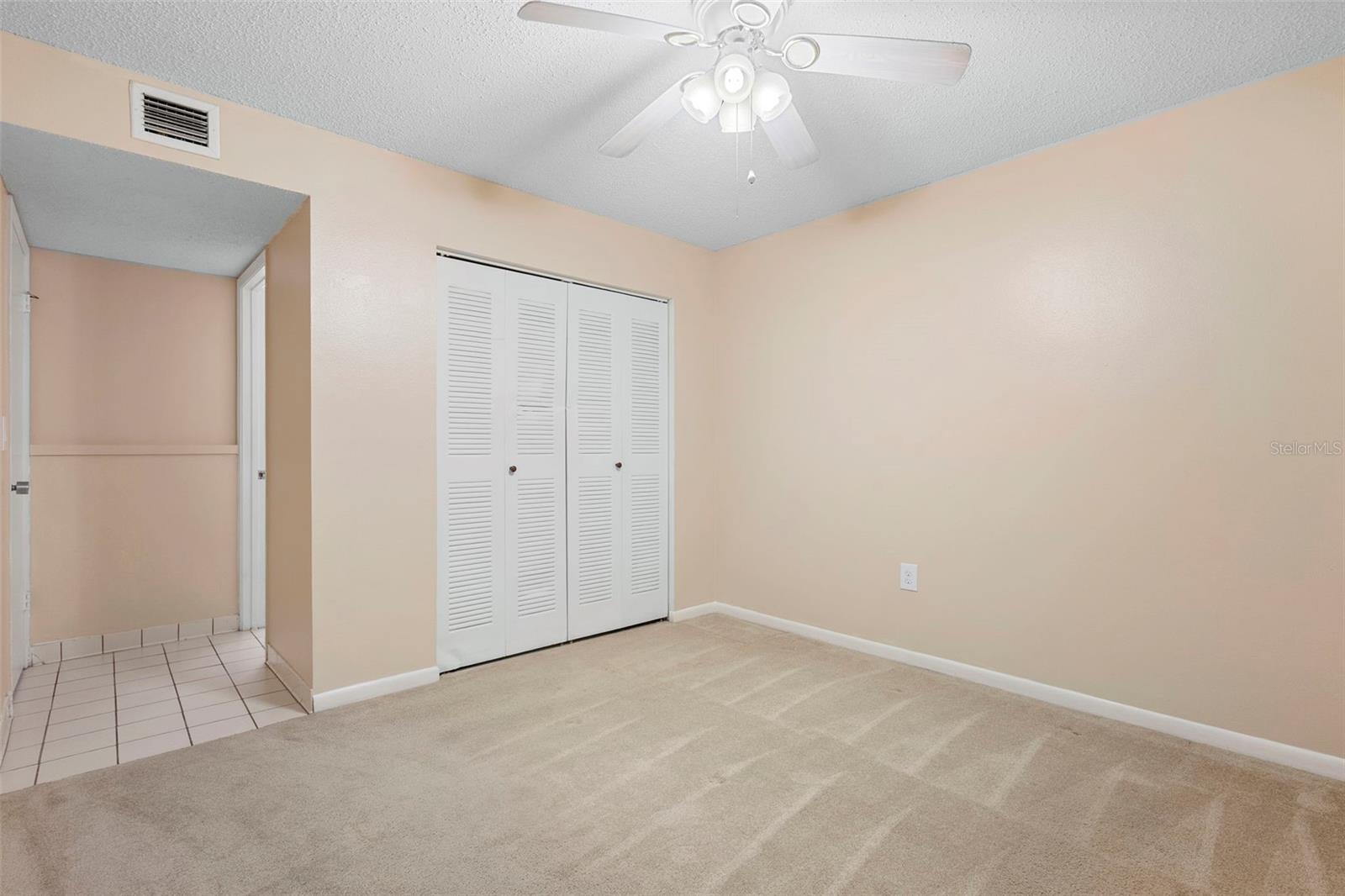 LAKESIDE CONDO APTS - Residential