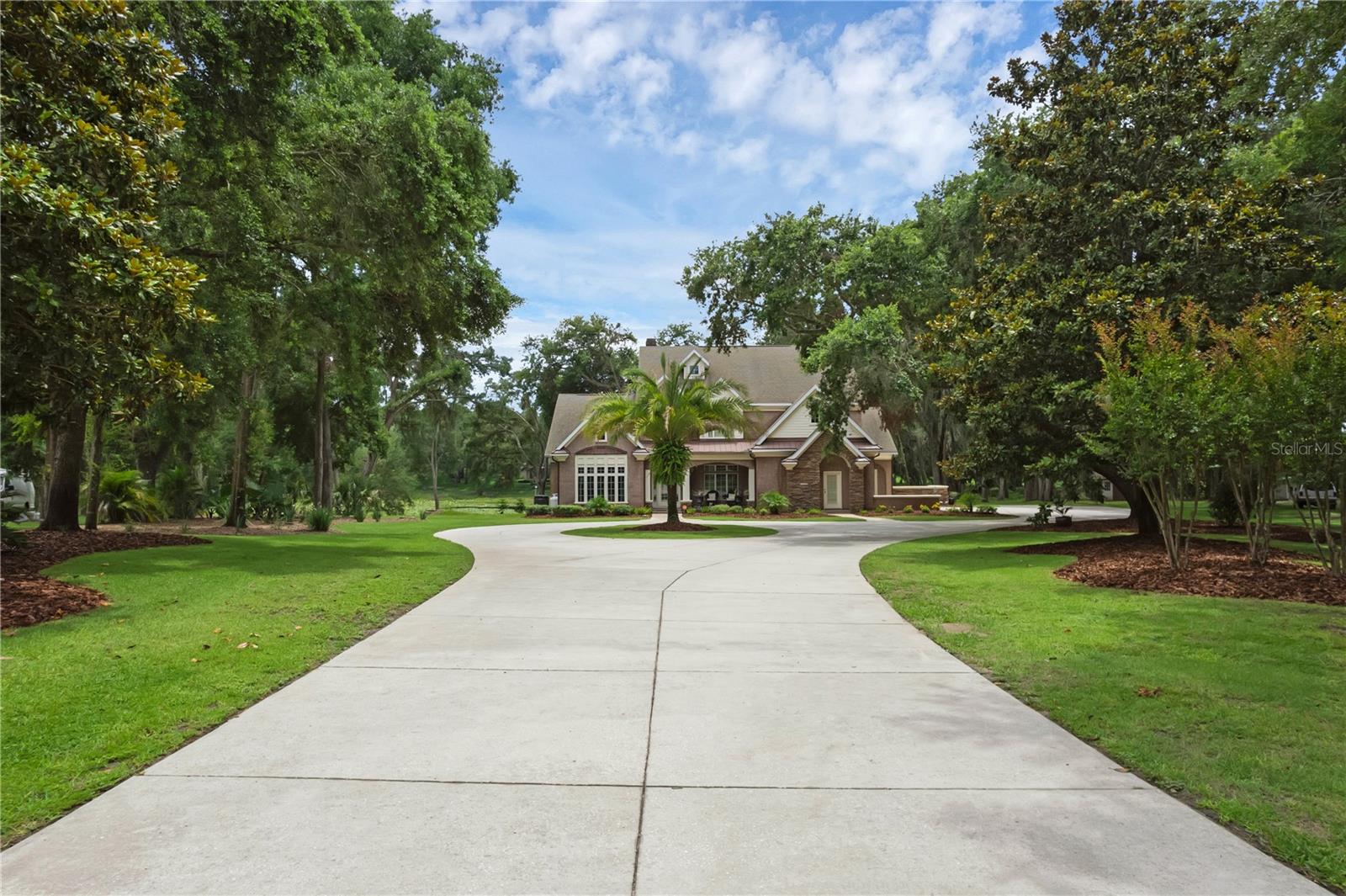 1325 OTTERS VIEW COURT