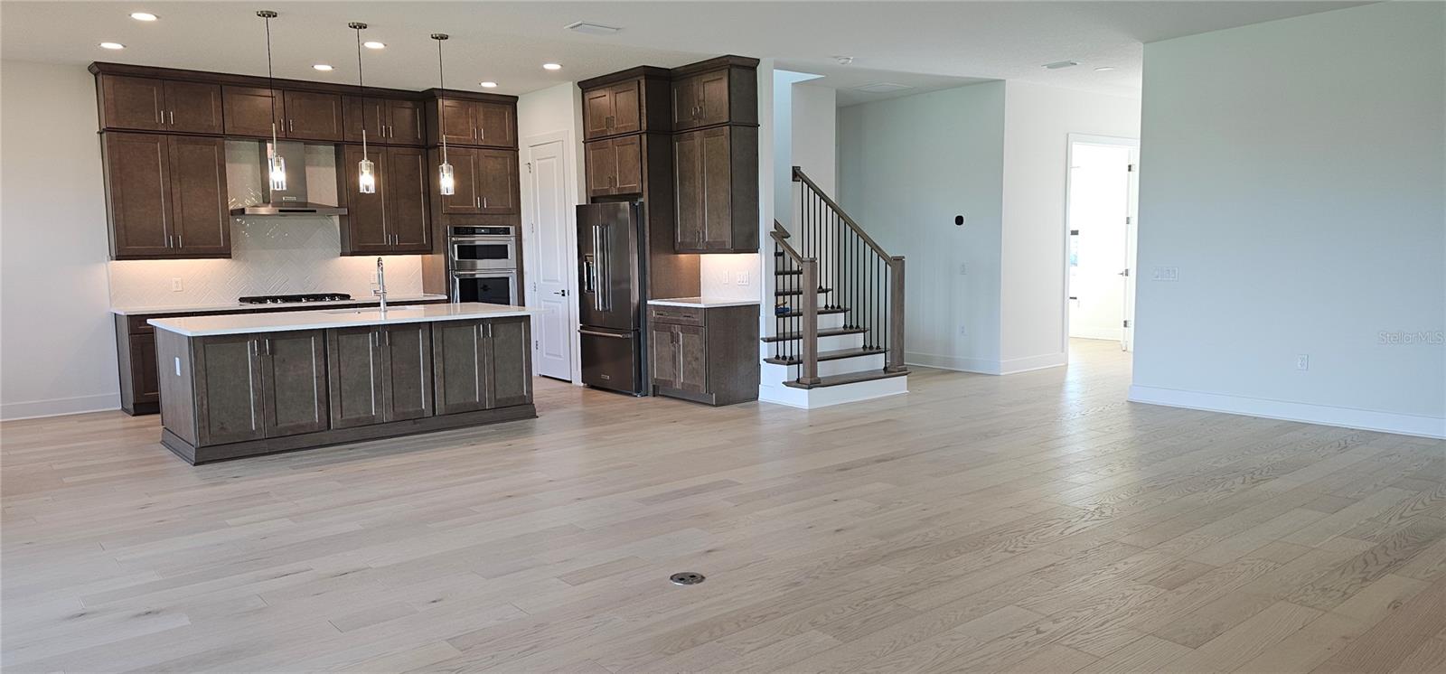 MONTEREY/LAKEWOOD RANCH - Residential Lease