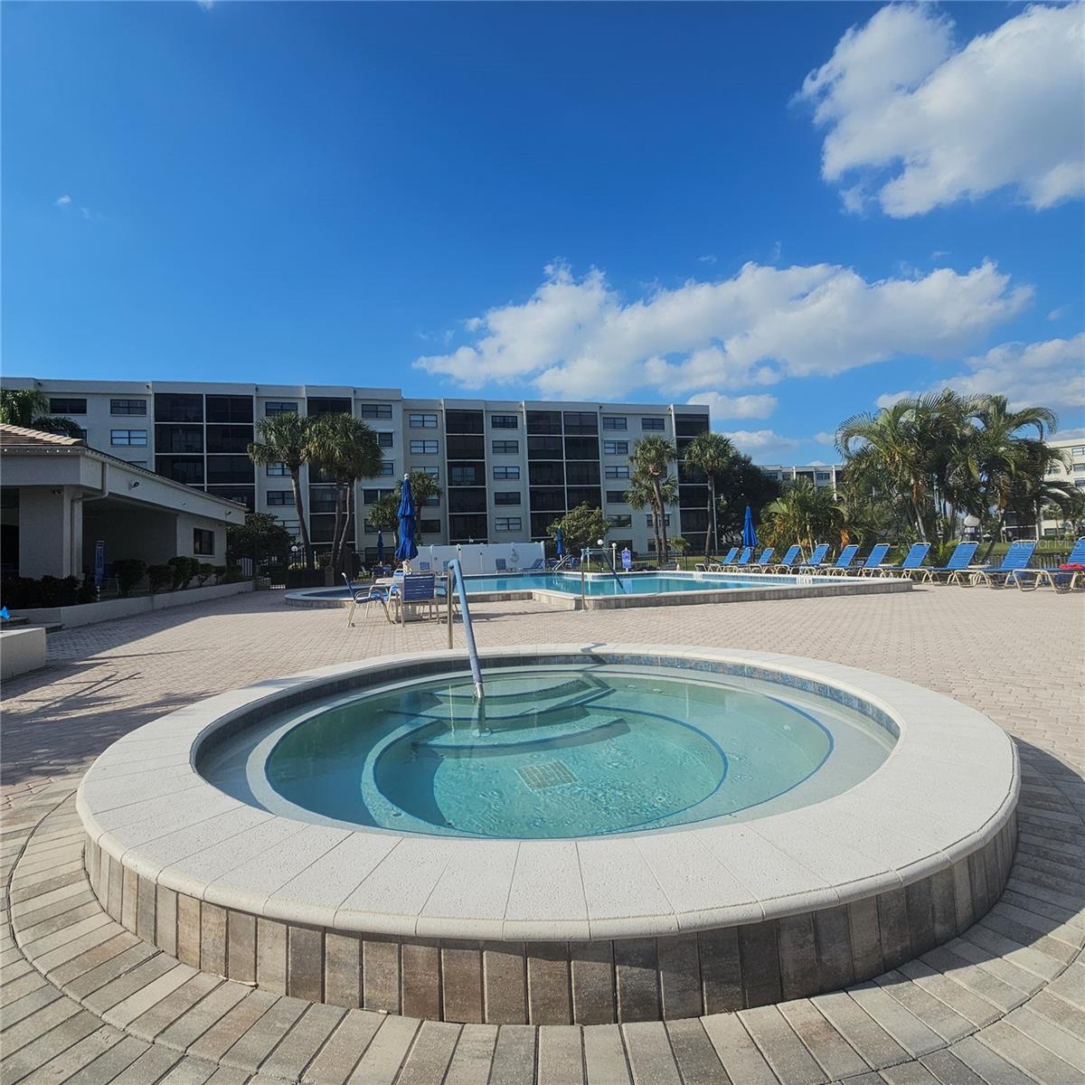 PASADENA COVE CONDO - Residential